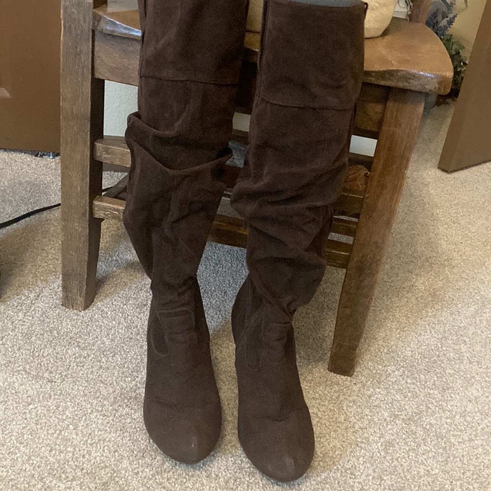 Dollhouse Frida Tall Boots EUC
